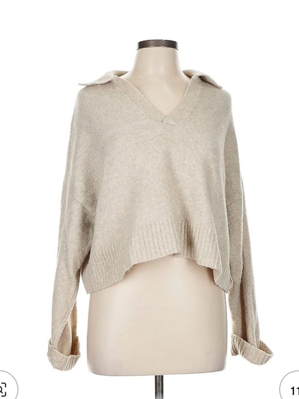 Bershka Beige V-Neck Cropped Pullover Sweater